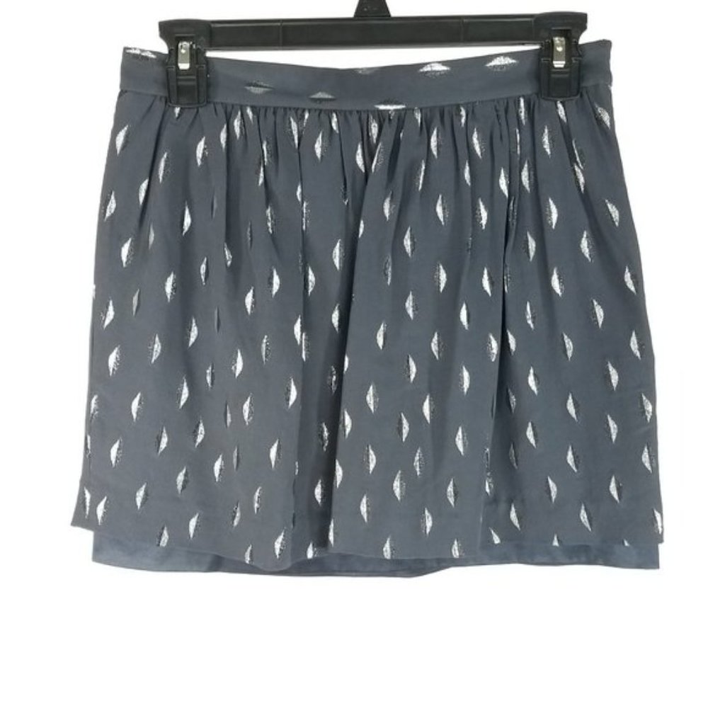 Club Monaco Gray Silver Feather Embroidered Skirt